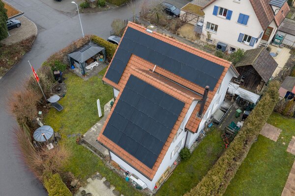 aew-myhome-referenz-schoenenwerd_smart-home-solaranlage-waermepumpe-bb407440